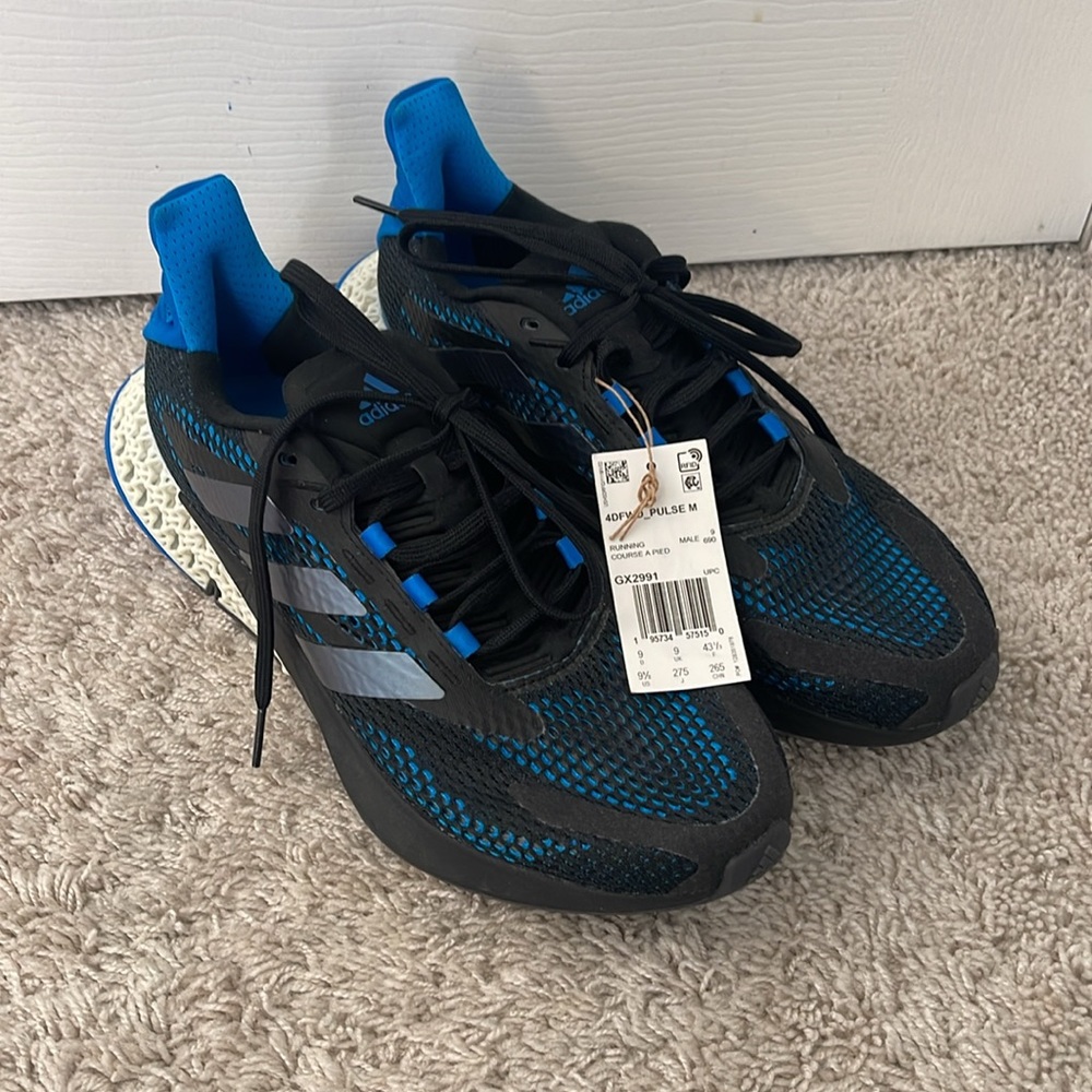 New Men’s Adidas Pulse Running Shoes - Picture 3 of 14